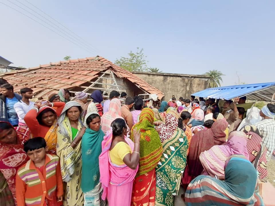 Distribution After Bulbul Cyclone At Gobardhanpur, Patharpratima, 2019, photo 2