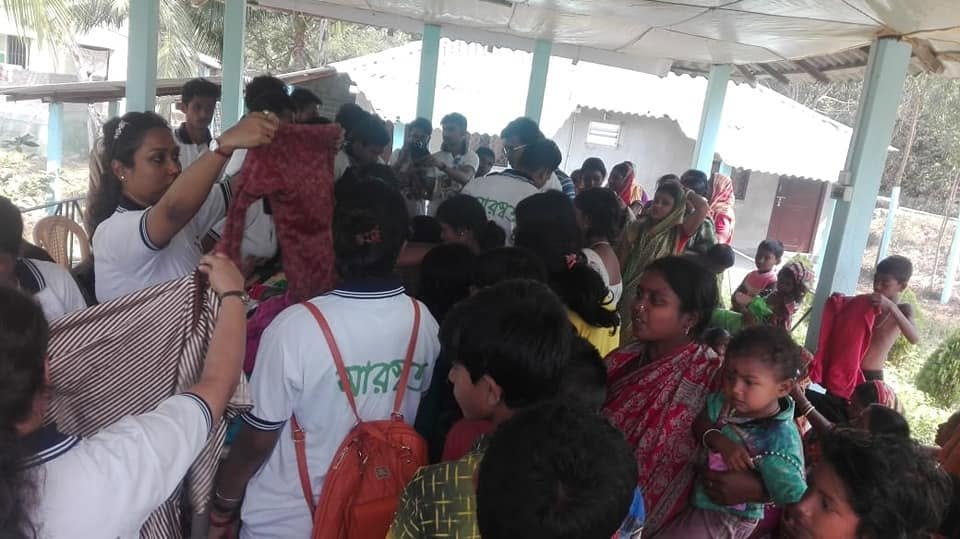 Gosaba Bali Dwip Widow Village Cloth Distribution, 2019, photo 11