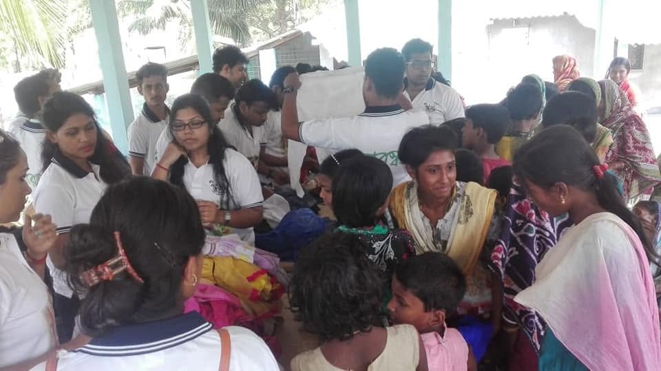 Gosaba Bali Dwip Widow Village Cloth Distribution, 2019, photo 8