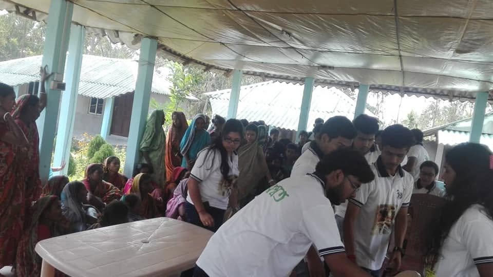 Gosaba Bali Dwip Widow Village Cloth Distribution, 2019, photo 12