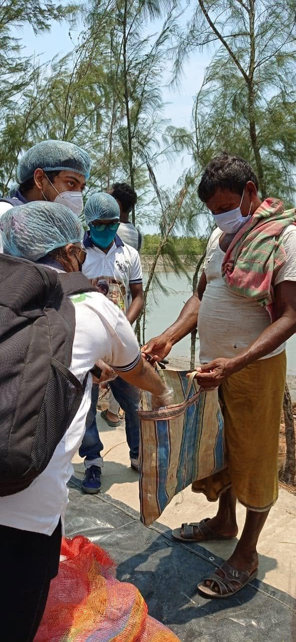 Yash Relief Work Mahabatnagar, Kuemari Village , Sundarban, 2021, photo 5